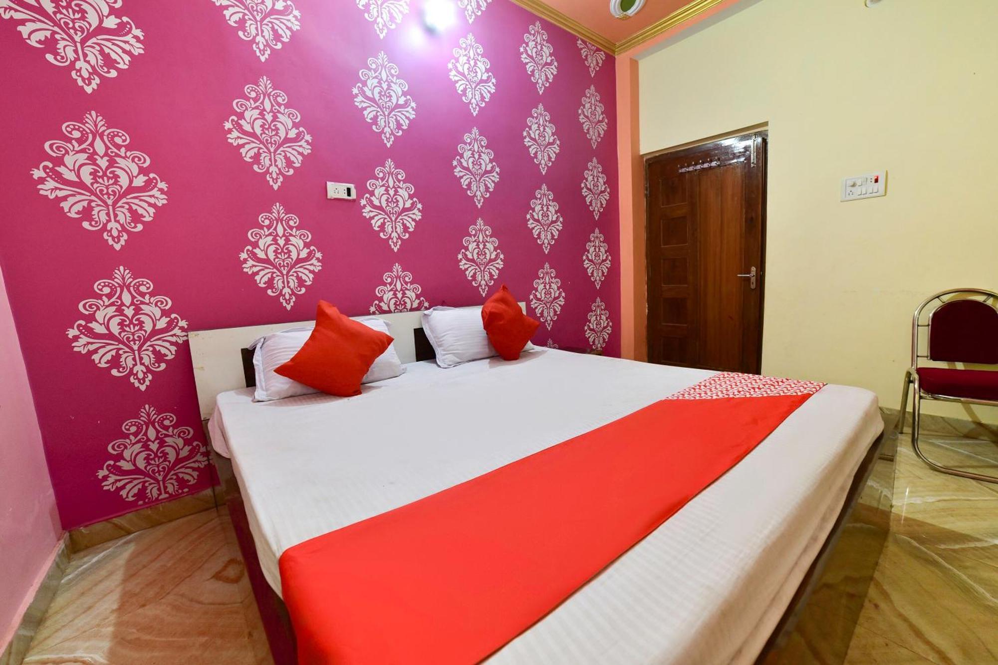 Oyo Flagship Ashoka Guest House Bihta Exteriör bild