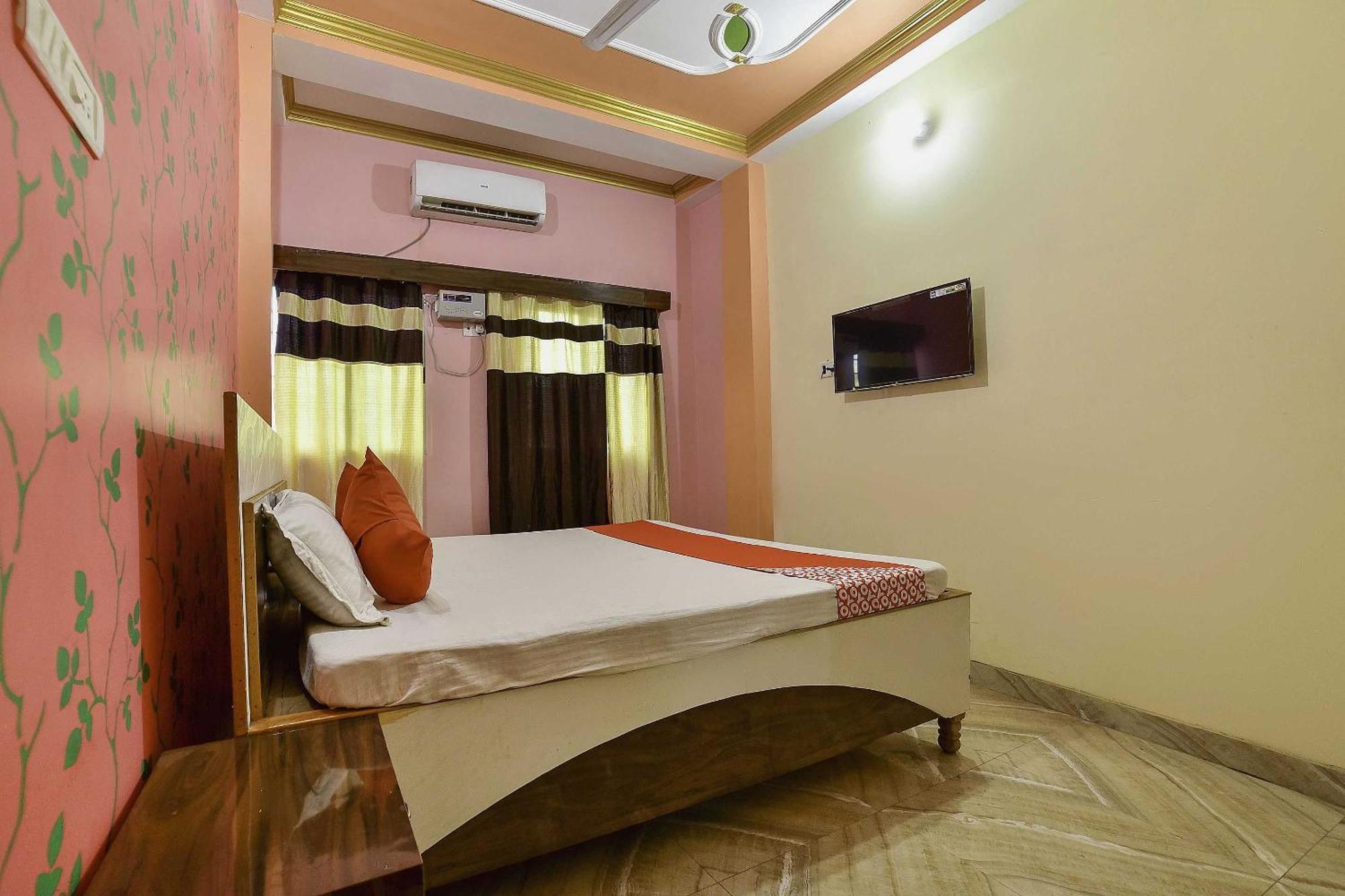 Oyo Flagship Ashoka Guest House Bihta Exteriör bild