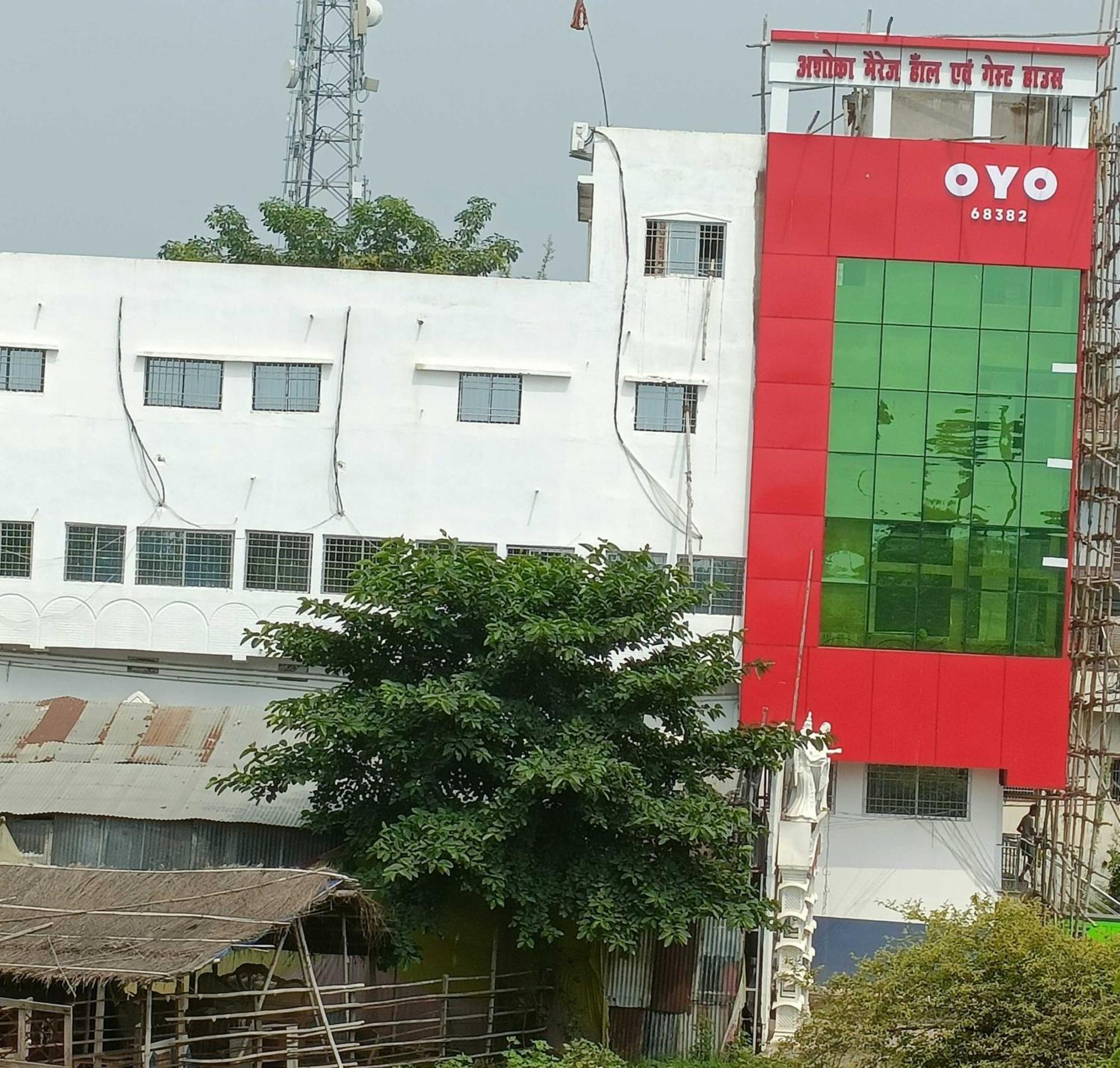 Oyo Flagship Ashoka Guest House Bihta Exteriör bild